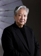 舞蹈生脱裤子撅着打屁股